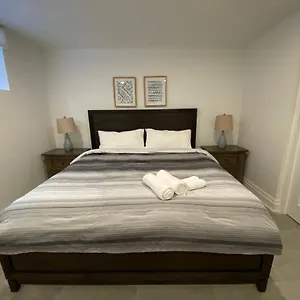 Yorkmills And Bayview !b Spacious And Stylish Private Bdr With Shared Bathroom Toronto