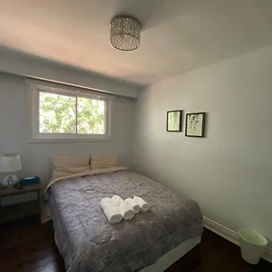 Yonge And Finch Subway !q Spacious & Quiet Private Bdr With Shared Bathroom Toronto